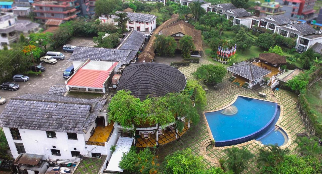 Shangri-La Village Resort, Pokhara Exterior foto